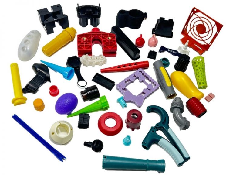 Plastic molded product