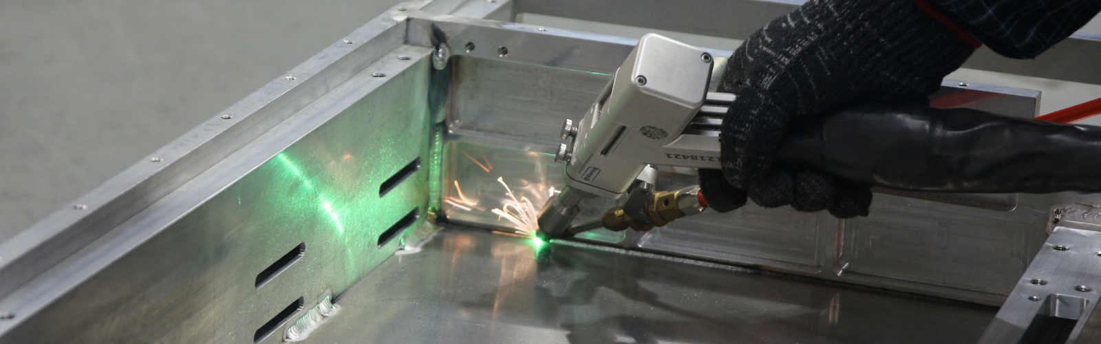 Laser welding sheet metal