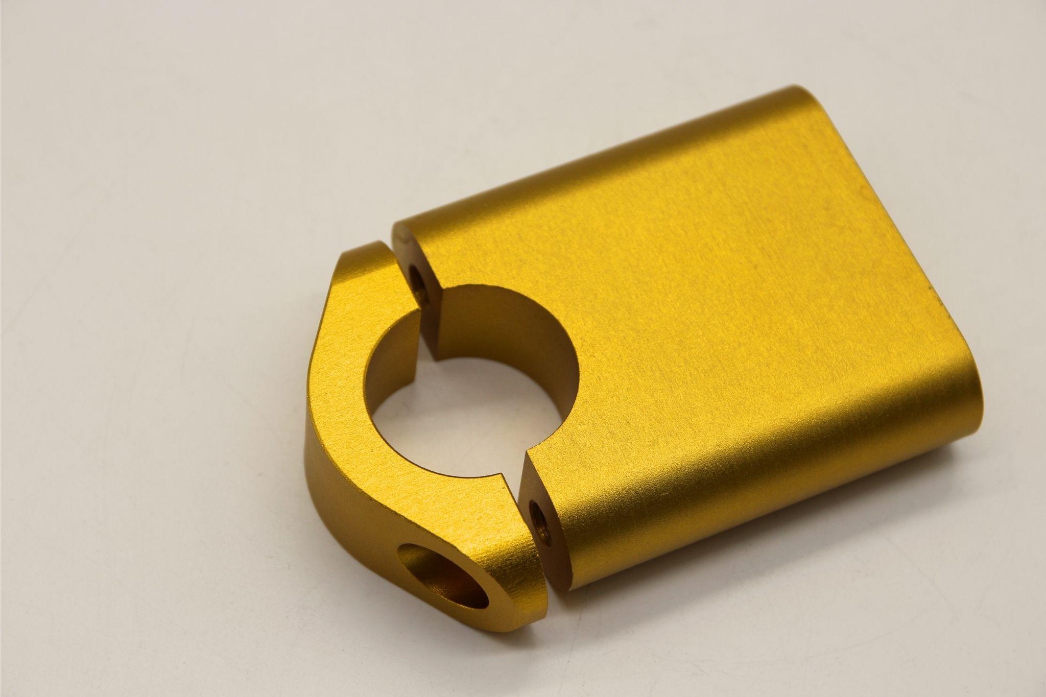 Anodised machined bracket produced by STARWAY MFG GROUP